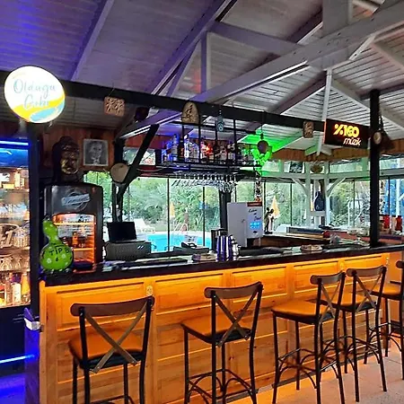 Maviay Hotel