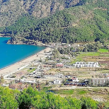 Maviay Hotel *